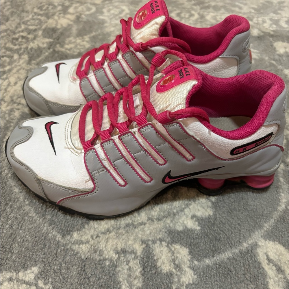 Nike Shox, size 6 youth. This size is equivalent to a size 8 women’s. EUC